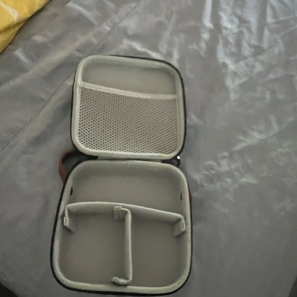 Luxtude Gray Hard Shell Case - Picture 8 of 9